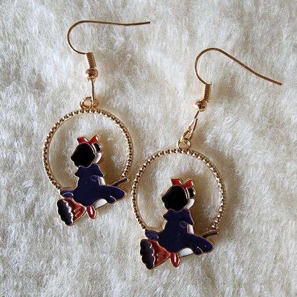 Kiki's Delivery Service delivery witch earrings - Picture 1 of 2